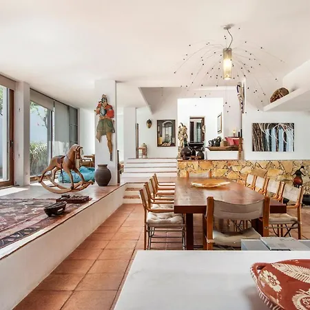 Sleeps 12 Pool Wifi *