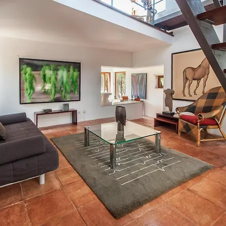 Sleeps 12 Pool Wifi